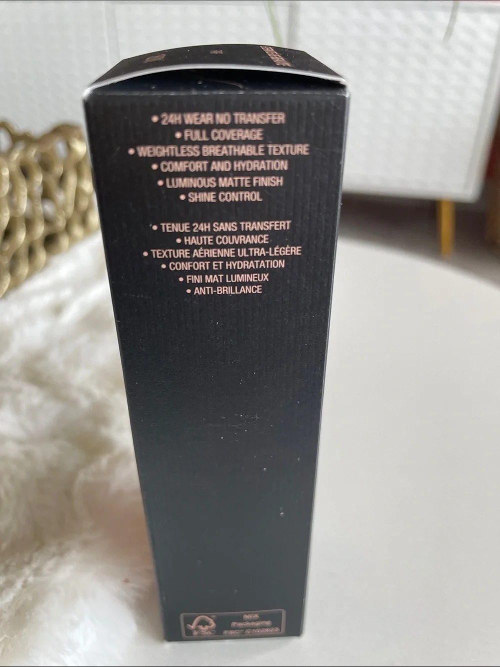 Gucci Éternité de Beauté Breathable Foundation - Fair 180W